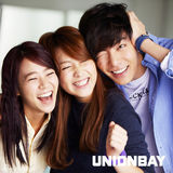 高清组图：KARA与李民基拍秋装写真变可爱三兄妹