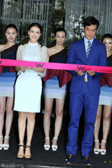 组图：高圆圆小辫妆“逆生长”薄纱灵动飘逸