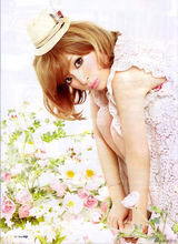 高清组图：滨崎步杂志写真 夏日气息浪漫唯美 