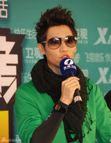 组图：第八届东南劲爆榜揭晓 新生代PK老牌唱将