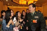 组图：盘点两会明星委员 表情丰富萌翻会场