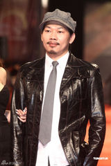 组图：亚太影展女星比美 侯佩岑温碧霞红毯争艳