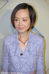 组图：陈坤夏雨卷毛造型呆萌 刘嘉玲显贵气