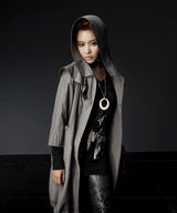 高清组图：金雅中秋装写真野性干练 秀高挑身材