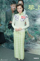 组图：陈豪陈茵媺情侣搭档宣传TVB新剧《天梯》