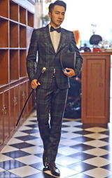 组图：刘恺威拍摄复古写真 再现老上海绅士迷情