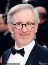 组图：主席斯皮尔伯格携评委会成员亮相