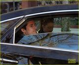 组图：可儿与前夫奥兰多相伴出街 潮范互不输阵