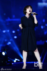 组图：韩团2PM与missA等出席音乐盛典尽情狂欢