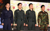 高清图：韩国演艺士兵演唱会 KARA和f(x)到场助兴