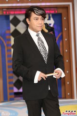 蔡康永患病毒性颜面失调后露面 面部仍不稳(图)