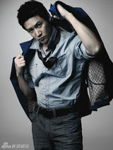 组图：陆毅杂志大片年度汇集 风格迥异彰显男人魅力