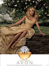 幻灯图集：卡戴珊化身空中美人 明星香水广告大放送