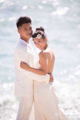 组图：王雷李小萌浪漫婚纱照 19日举行婚礼