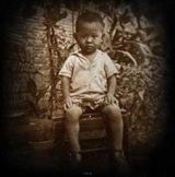 组图：李连杰儿时黑白老照片曝光