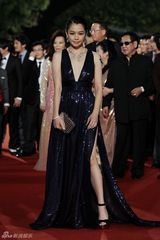 组图：电影金马奖红毯群星云集 女星性感华服斗艳