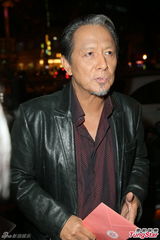 组图：陆川戴立忍曾宝仪等现身张震婚礼