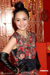 高清组图：英皇群星拍贺年MV 阿娇(钟欣桐)娇艳动人