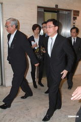 组图：邓光荣头七祭奠仪式 张学友陈宝珠等好友出席