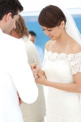 高清图：梁咏琪百张婚礼大片庆纸婚 重温幸福时刻