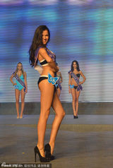 组图：世模小姐比基尼总决赛 长腿纤腰黄金比例
