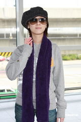 幻灯：张家辉台湾载誉归来 谈亲历地震感受