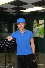 高清组图：林峰为个唱彩排 深情演绎代表作