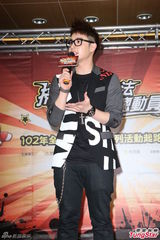 组图：潘玮柏任反毒大使 不排除追求陈妍希