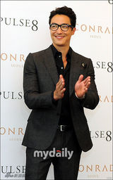 组图：韩艺人丹尼尔亨利担任健身俱乐部形象大使