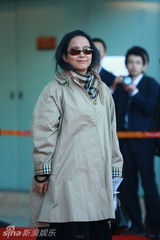 幻灯：第10届百合奖红毯星光熠熠 汤唯成最大亮点