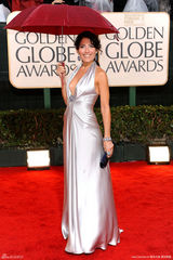 高清组图：《豪斯医生》女星丽莎-艾德尔斯真空秀