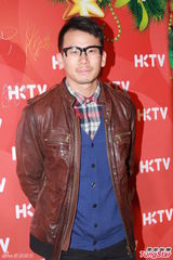 组图：王维基港视再投三千万 陈锦鸿签约4年