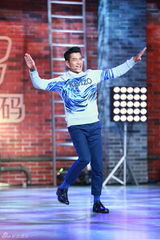 组图：郭富城《好舞蹈》嫁女 现场调戏村花海清