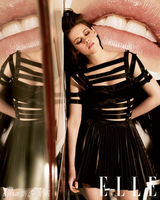 幻灯图集：克里斯汀-斯图尔特写真新照 性感中倔强