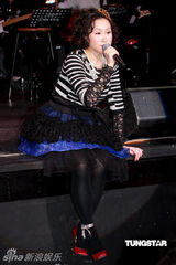 高清组图：王菀之不计前嫌原谅好友 张敬轩因病失约