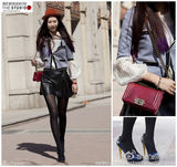 明星爱街拍第24期：春日蓝色搭配VS百搭针织衫