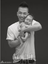 新浪韩娱父亲节策划：谁是超级明星奶爸？