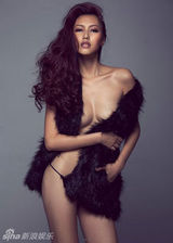 组图：《花儿朵朵》选手颜佩佩性感写真曝光