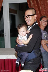 组图：《法外风云》慈善晚宴 陈豪黎耀祥助阵