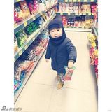 组图：韩国丑萌小正太再曝萌图 小眼咪咪喜感足