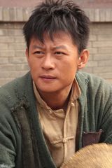 组图：《永不磨灭的番号》黄海波李健成斗气好兄弟