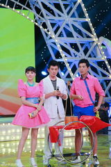 组图：《大娱乐家》郭家铭弹球PK戴军