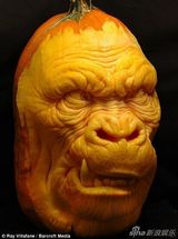 组图：德普凯奇变南瓜 经典鬼怪角色助兴万圣节