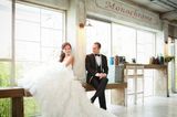 组图：“激吻女”张茆与外籍未婚夫首尔拍婚纱照