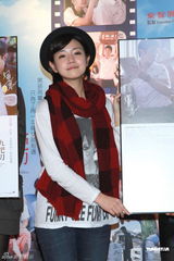 组图：陈妍希出席电影分享会 否认绯闻强调单身