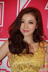 组图：《男人如衣服》香港首映 林峰熊黛林避谈感情