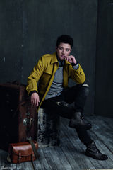 组图：贾乃亮秋冬大片曝光 诠释顾家暖男的穿衣密码