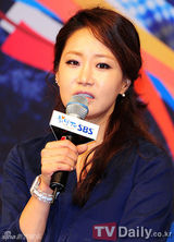 组图：申恩庆李素妍等出席希望TV举行制作会