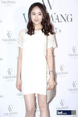 组图：韩星金莎朗金敏贞等出席品牌新品发布会