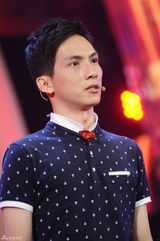 组图：《梦想秀》第二期周立波受感动再洒泪